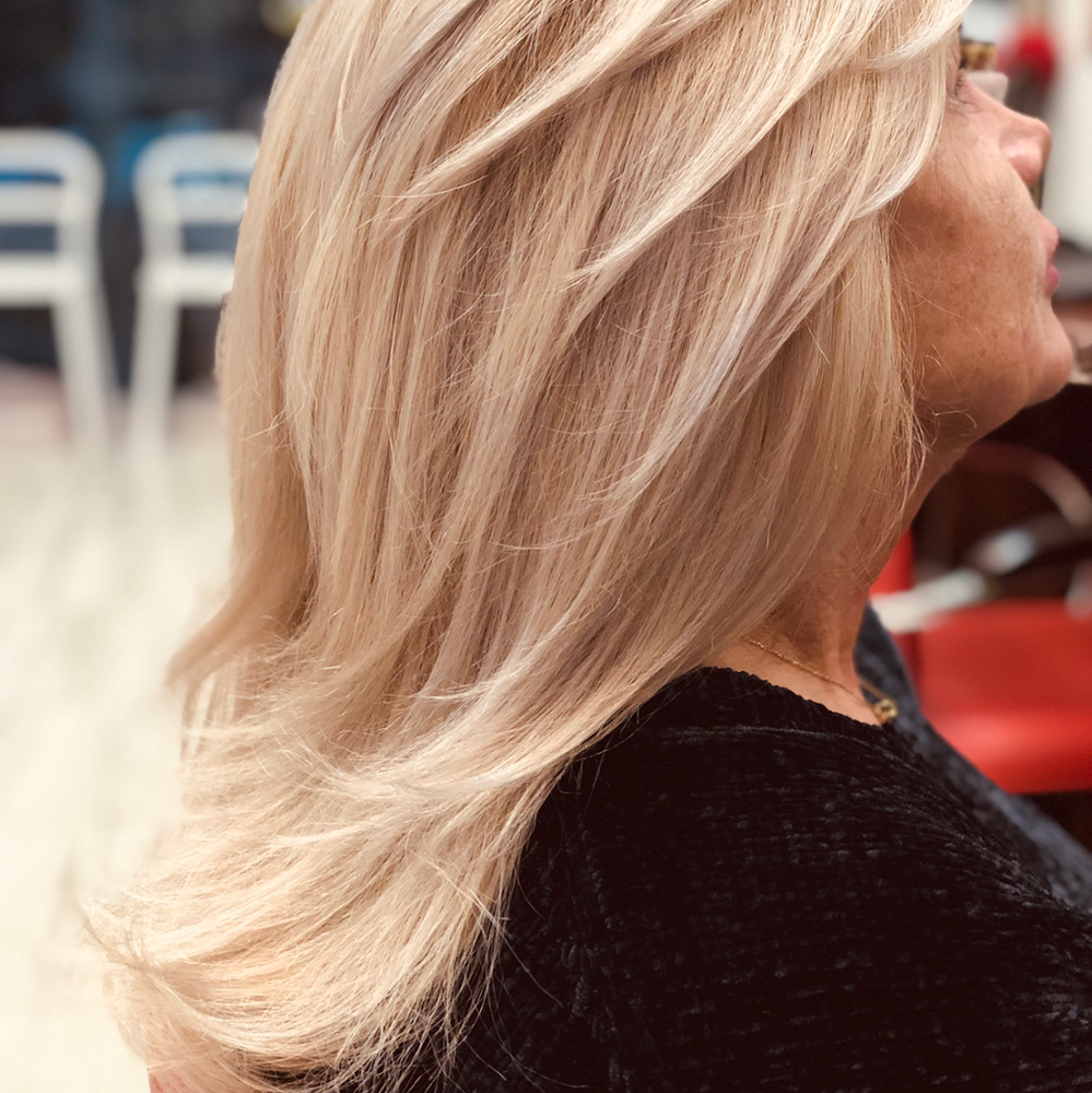 Full Bleach Blonde